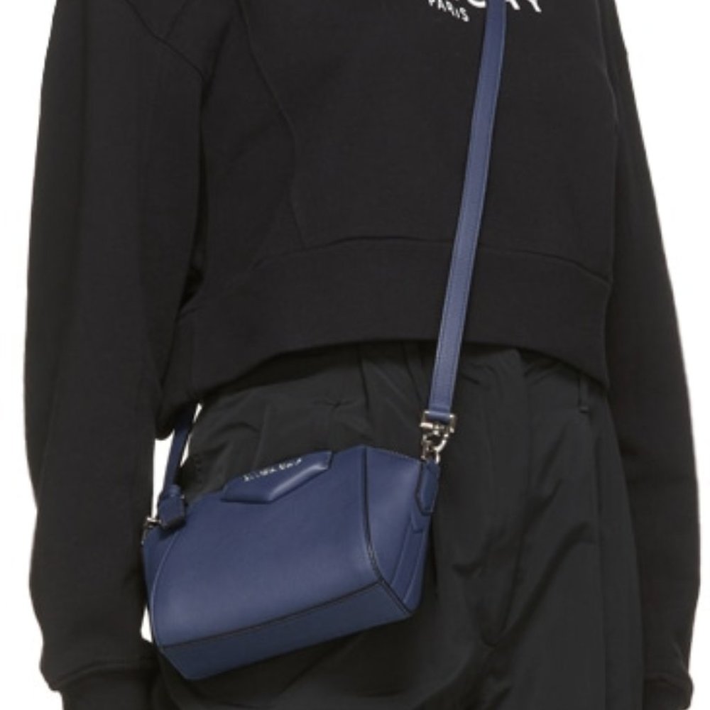 Givenchy Navy Nano Antigona Bag - Picture 15 of 16